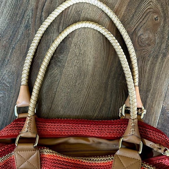 THE SAK Macrame Crochet Zip Top Double Handles Stripe Orange Multi
Shoulder Bag - Picture 3 of 4